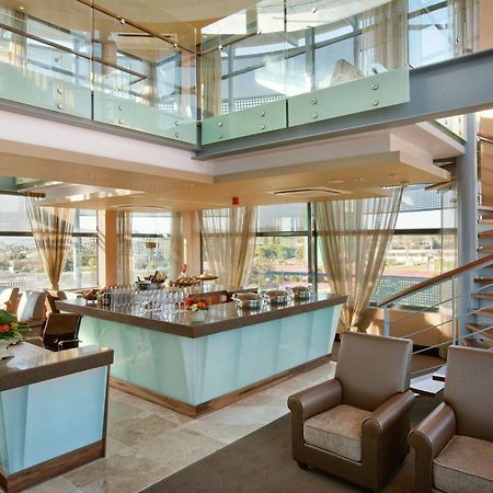 Hilton Windhoek Ngoại thất bức ảnh