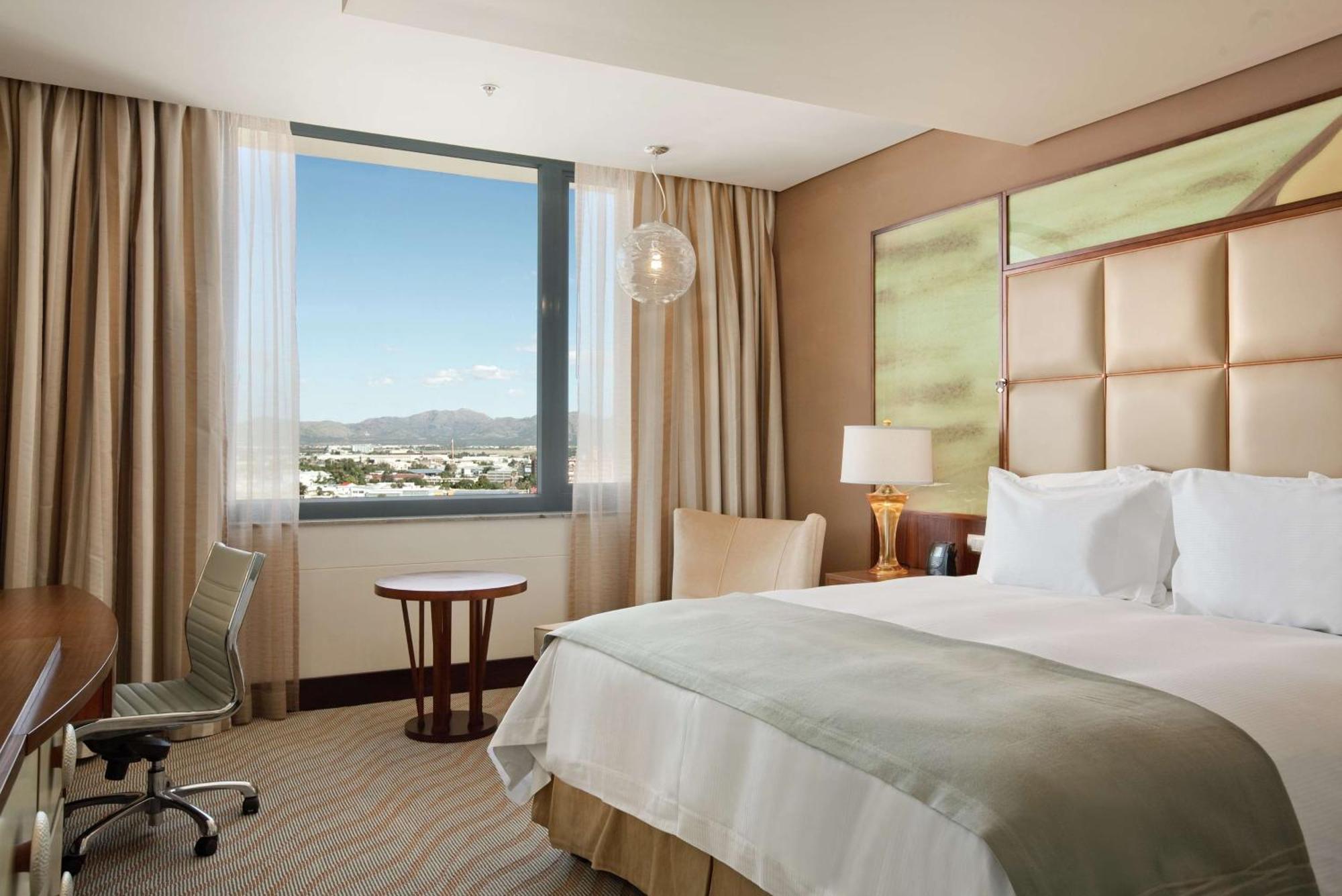 Hilton Windhoek Ngoại thất bức ảnh